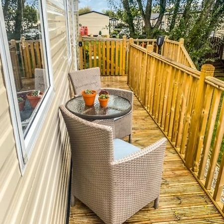 The Hygge Retreat At 7 Lakes Country Park, Lincolnshire Villa Crowle  Buitenkant foto