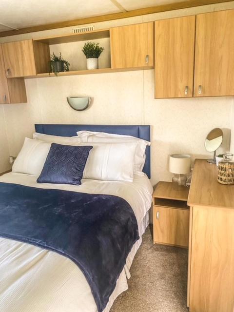 The Hygge Retreat At 7 Lakes Country Park, Lincolnshire Villa Crowle  Buitenkant foto