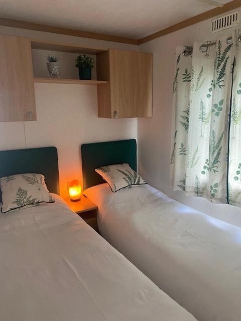 The Hygge Retreat At 7 Lakes Country Park, Lincolnshire Villa Crowle  Buitenkant foto